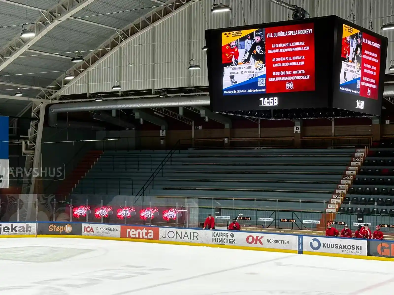 cinstar stadium led display for swedish hockey arenas