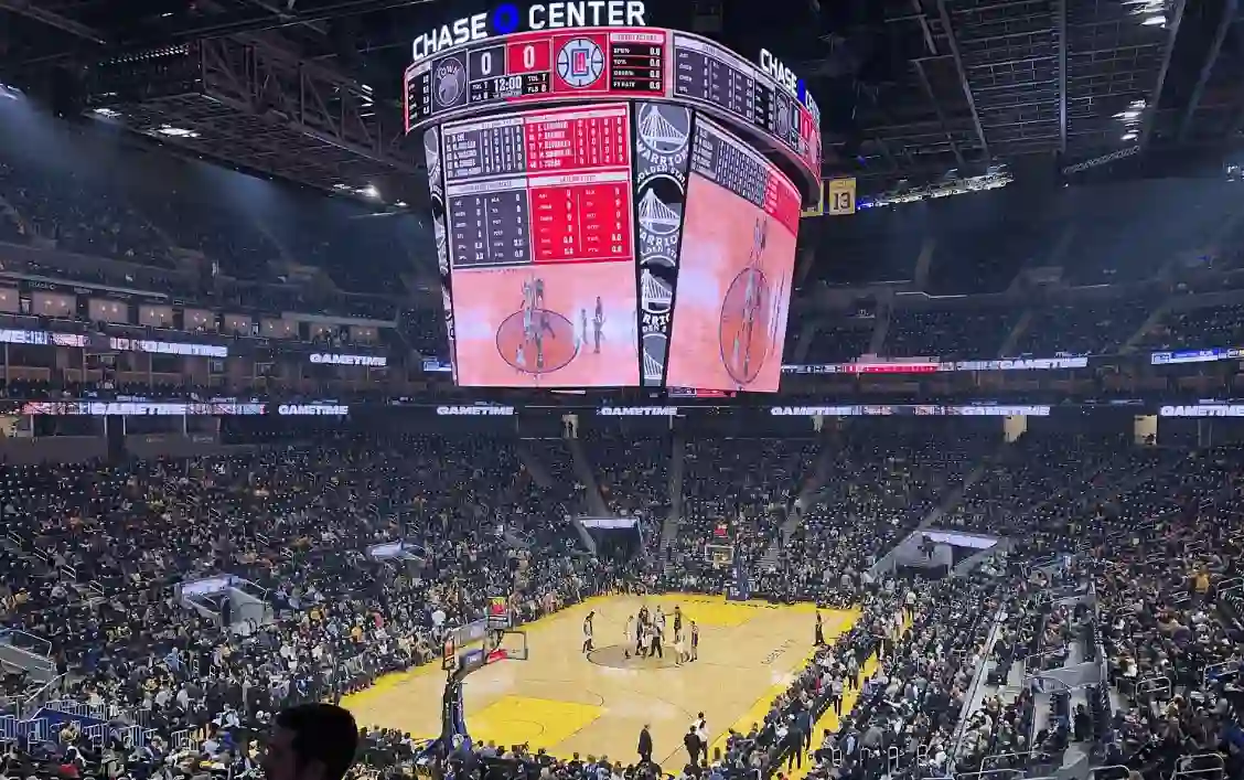 led screen manufacturers uk